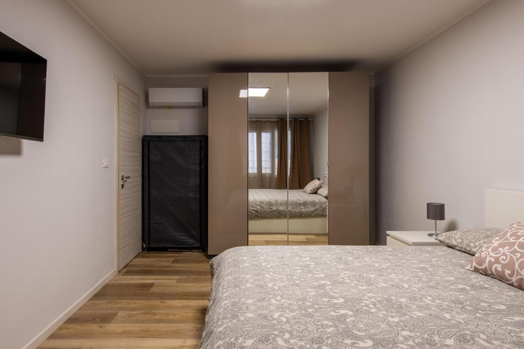 Villareale Flat - Palermo City Center Free Parking Eksteriør bilde