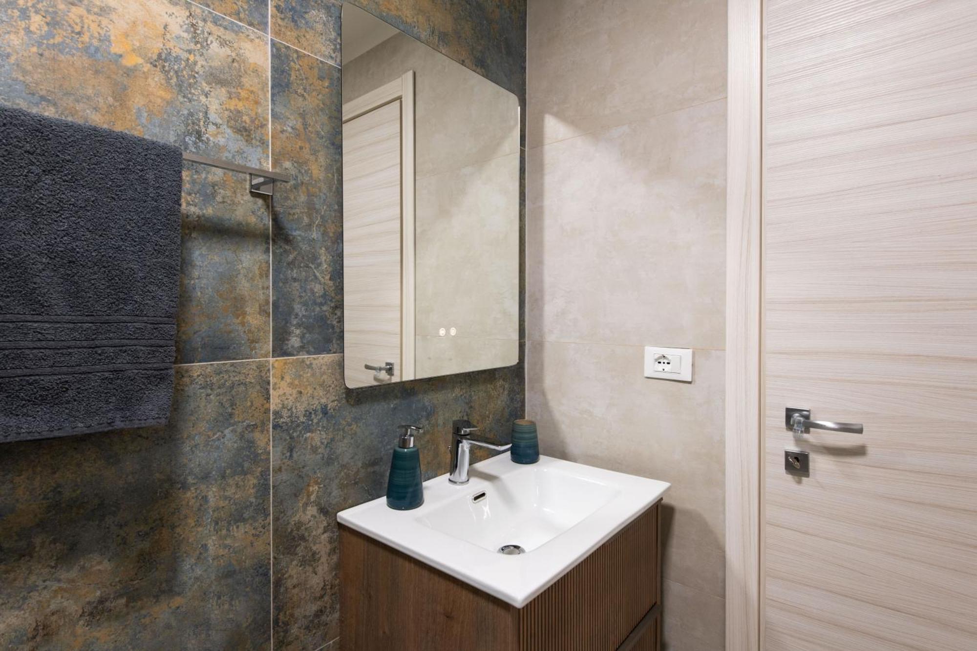 Villareale Flat - Palermo City Center Free Parking Eksteriør bilde